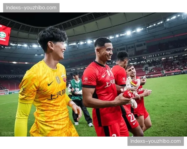 海港防线再遭打击，蒋光太肌肉挫伤魏震眼部受伤